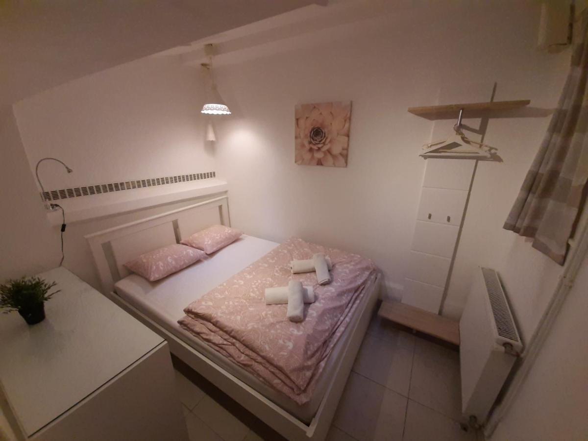 Ban Jelacic Apartment Zagreb Exterior foto